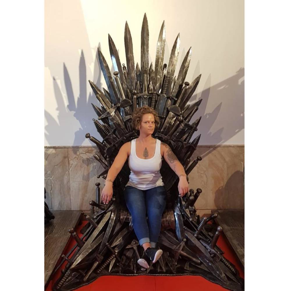 Meet your Posher, Wendy